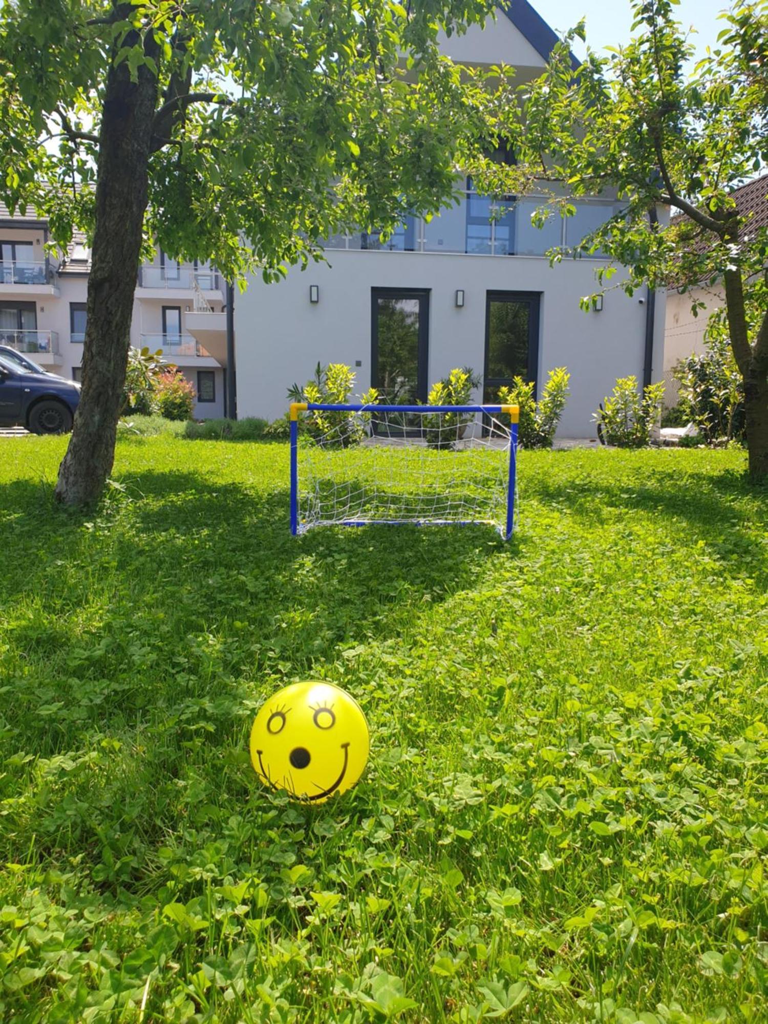 Silver Lodge Apartments Eger Exterior foto